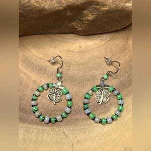 Drop hoop earrings/clover inside charm/pearlescent glass/silver seed beads